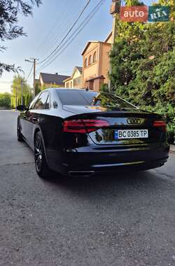 Седан Audi A8 2014 в 