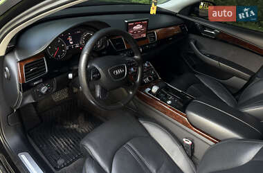 Седан Audi A8 2011 в 