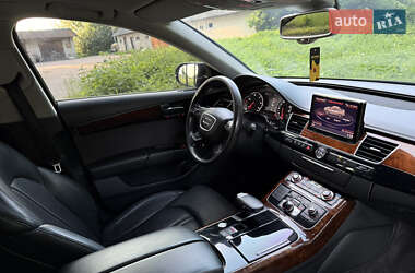 Седан Audi A8 2011 в 