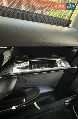 Седан Audi A8 2012 в 