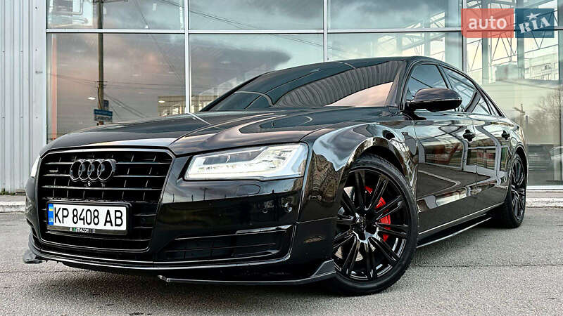 Седан Audi A8 2013 в 
