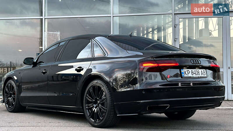 Седан Audi A8 2013 в Запорожье