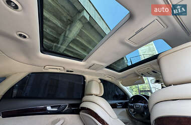 Седан Audi A8 2013 в 
