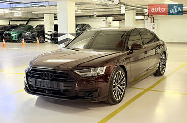 Седан Audi A8 2018 в Києві