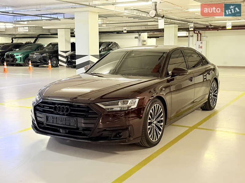 Седан Audi A8 2018 в Києві