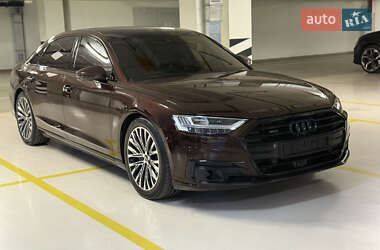 Седан Audi A8 2018 в 