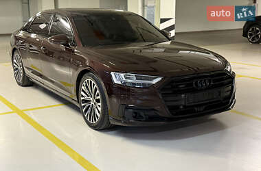 Седан Audi A8 2018 в 