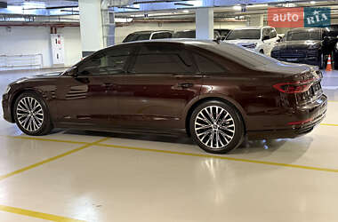 Седан Audi A8 2018 в 