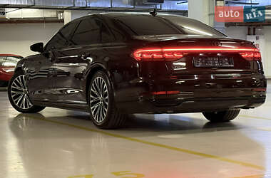 Седан Audi A8 2018 в 