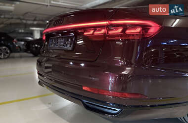 Седан Audi A8 2018 в 