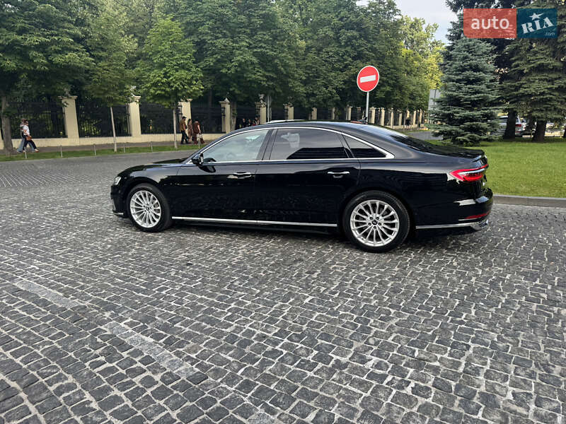 Седан Audi A8 2020 в Днепре