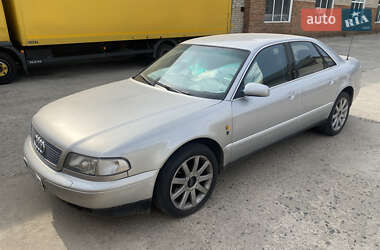 Седан Audi A8 1997 в 