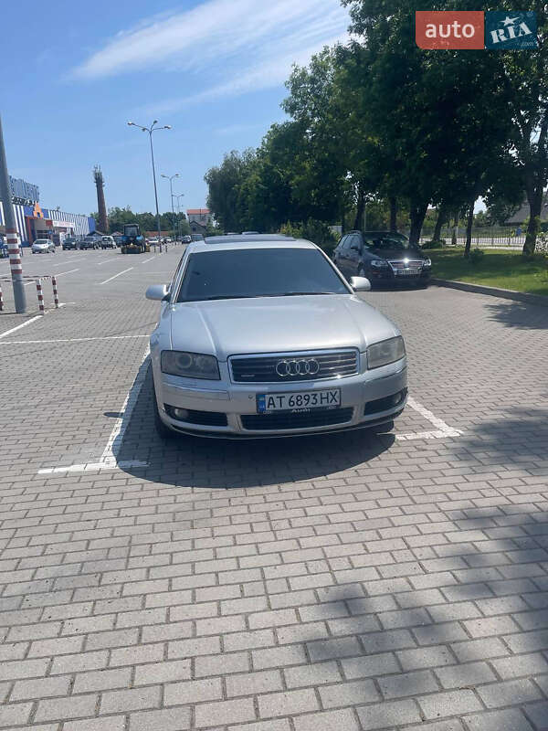 Седан Audi A8 2003 в 
