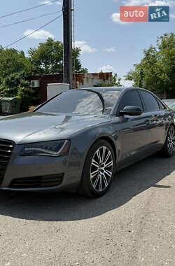 Седан Audi A8 2013 в 