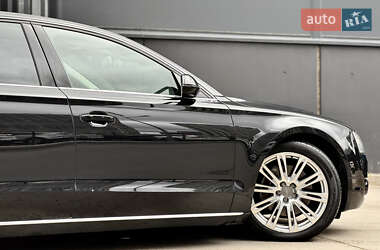 Седан Audi A8 2013 в 