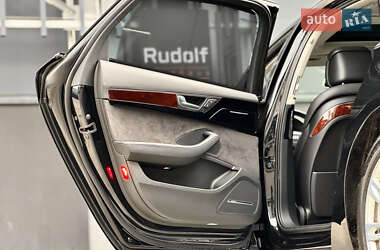 Седан Audi A8 2013 в 