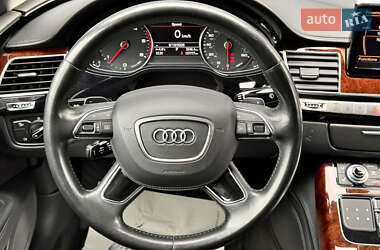 Седан Audi A8 2013 в 