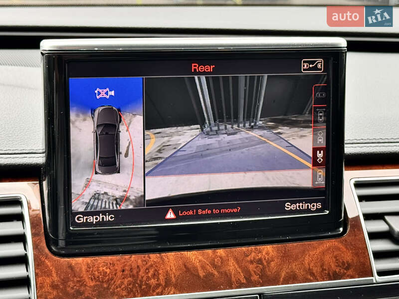 Седан Audi A8 2013 в Киеве