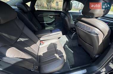 Седан Audi A8 2019 в 