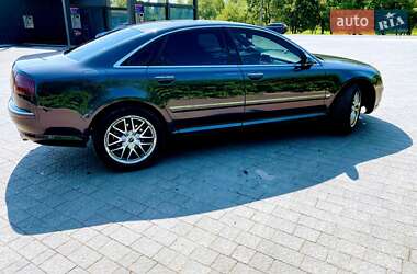 Седан Audi A8 2003 в 