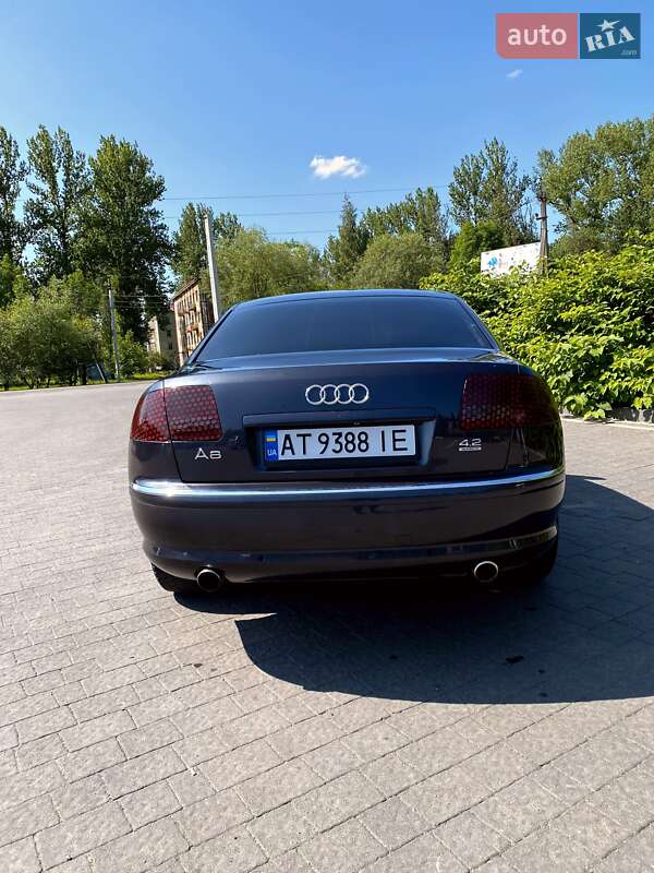 Седан Audi A8 2003 в Надвірній