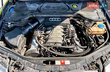 Седан Audi A8 2003 в 