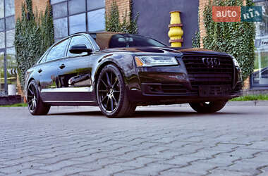 Седан Audi A8 2014 в 