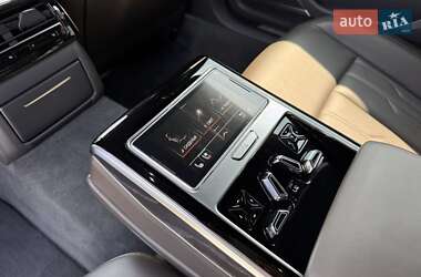 Седан Audi A8 2021 в 