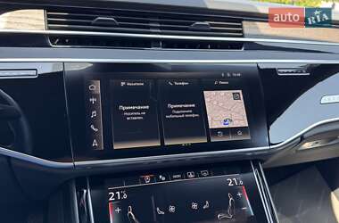 Седан Audi A8 2021 в 