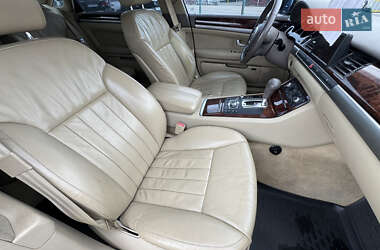 Седан Audi A8 2006 в 