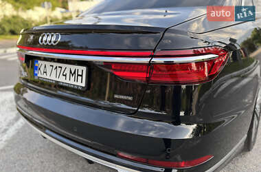 Седан Audi A8 2021 в 