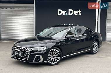 Седан Audi A8 2022 в 