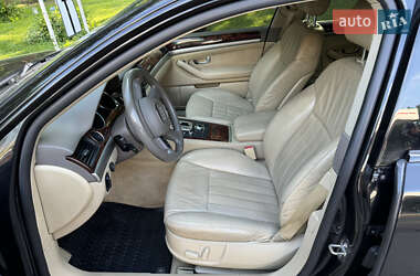 Седан Audi A8 2006 в 