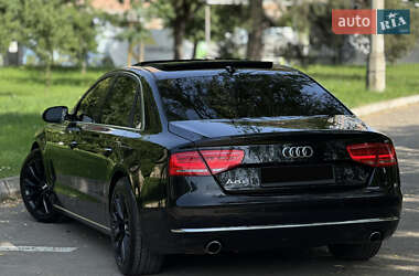 Седан Audi A8 2013 в 
