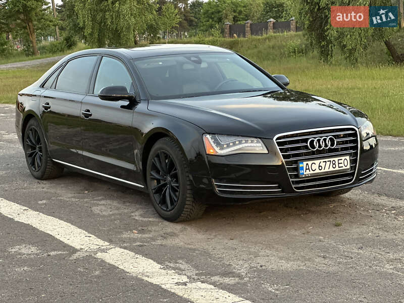 Седан Audi A8 2012 в Камне-Каширском