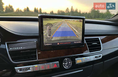 Седан Audi A8 2012 в 