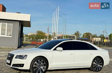 Седан Audi A8 2013 в 