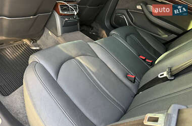 Седан Audi A8 2013 в 