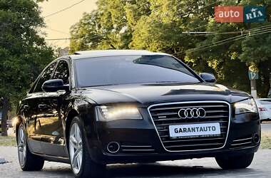 Седан Audi A8 2010 в 