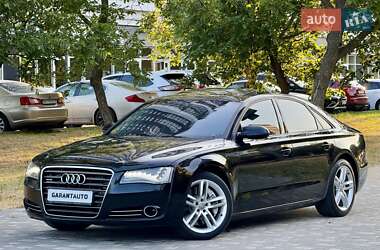 Седан Audi A8 2010 в 