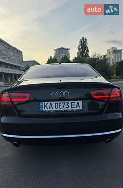Седан Audi A8 2013 в 