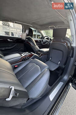 Седан Audi A8 2013 в 