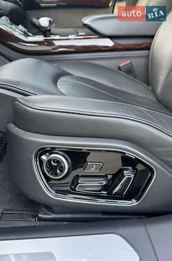 Седан Audi A8 2013 в 