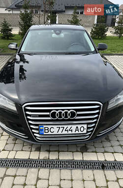Седан Audi A8 2010 в 