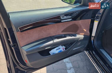 Седан Audi A8 2014 в 
