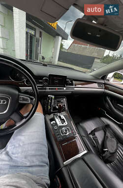 Седан Audi A8 2008 в 