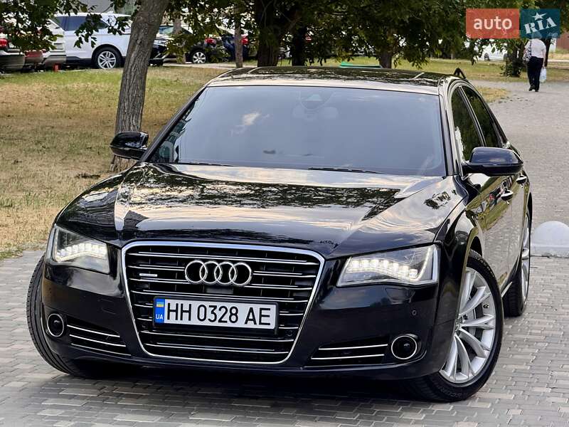Седан Audi A8 2011 в Одессе