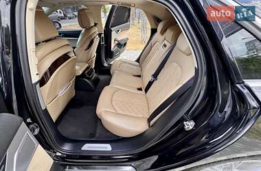 Седан Audi A8 2011 в 