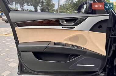 Седан Audi A8 2011 в Одессе