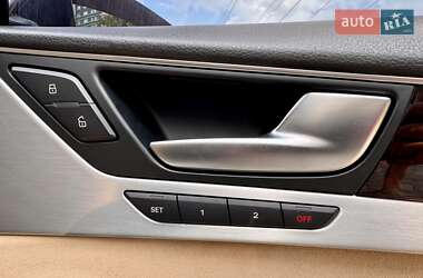 Седан Audi A8 2011 в Одессе